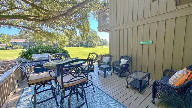 Balcony at Water Oak 11
